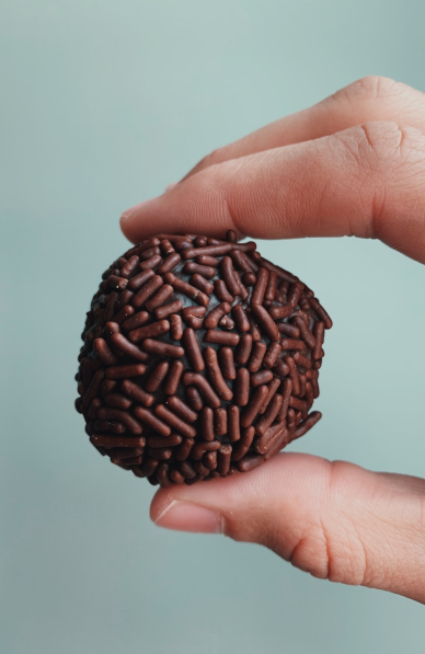 Get The Art of Pairing Craft Chocolate